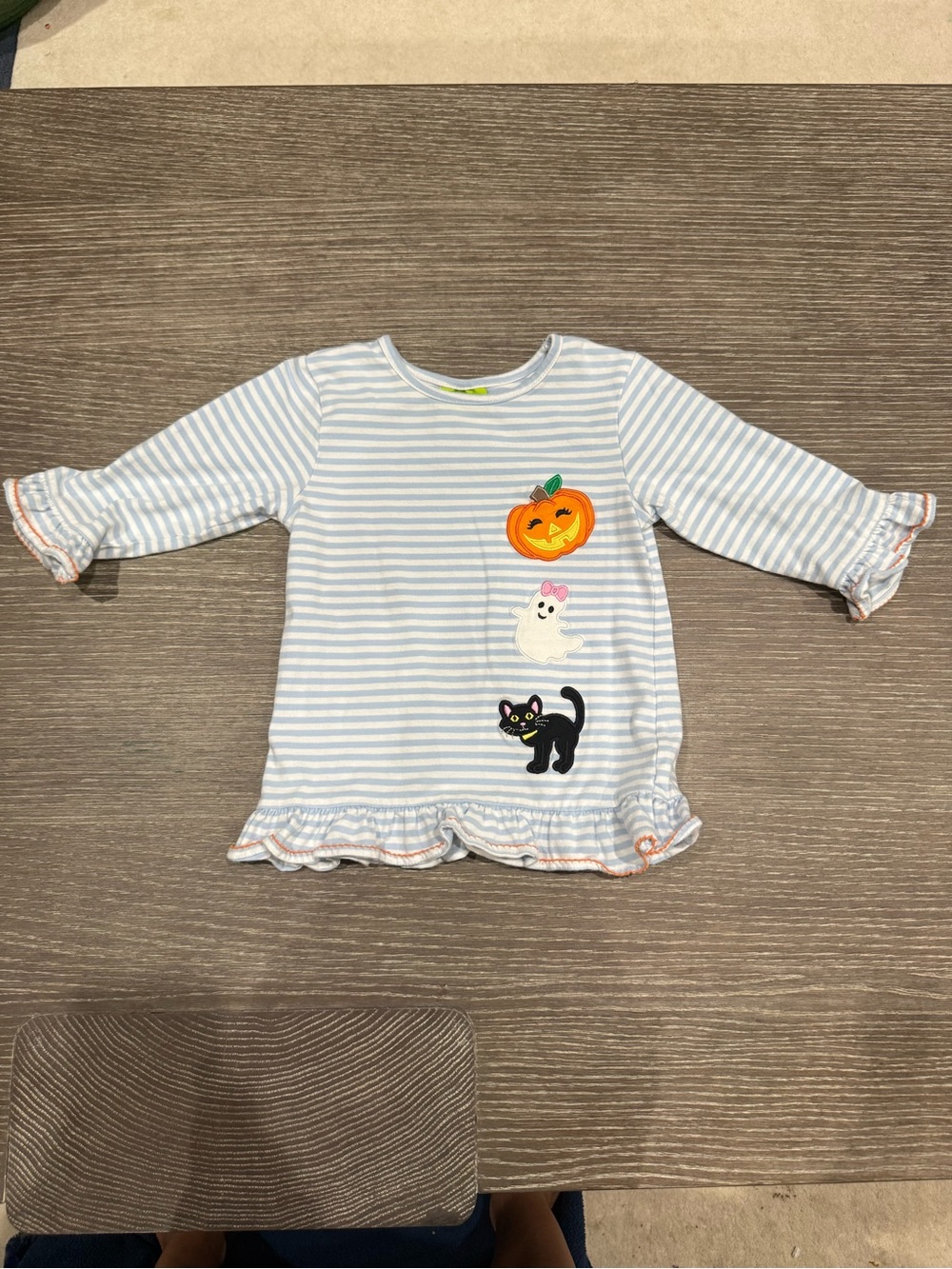 Used size 5 Classic whimsy Light Blue Striped Long-Sleeve Halloween Appliqué Top